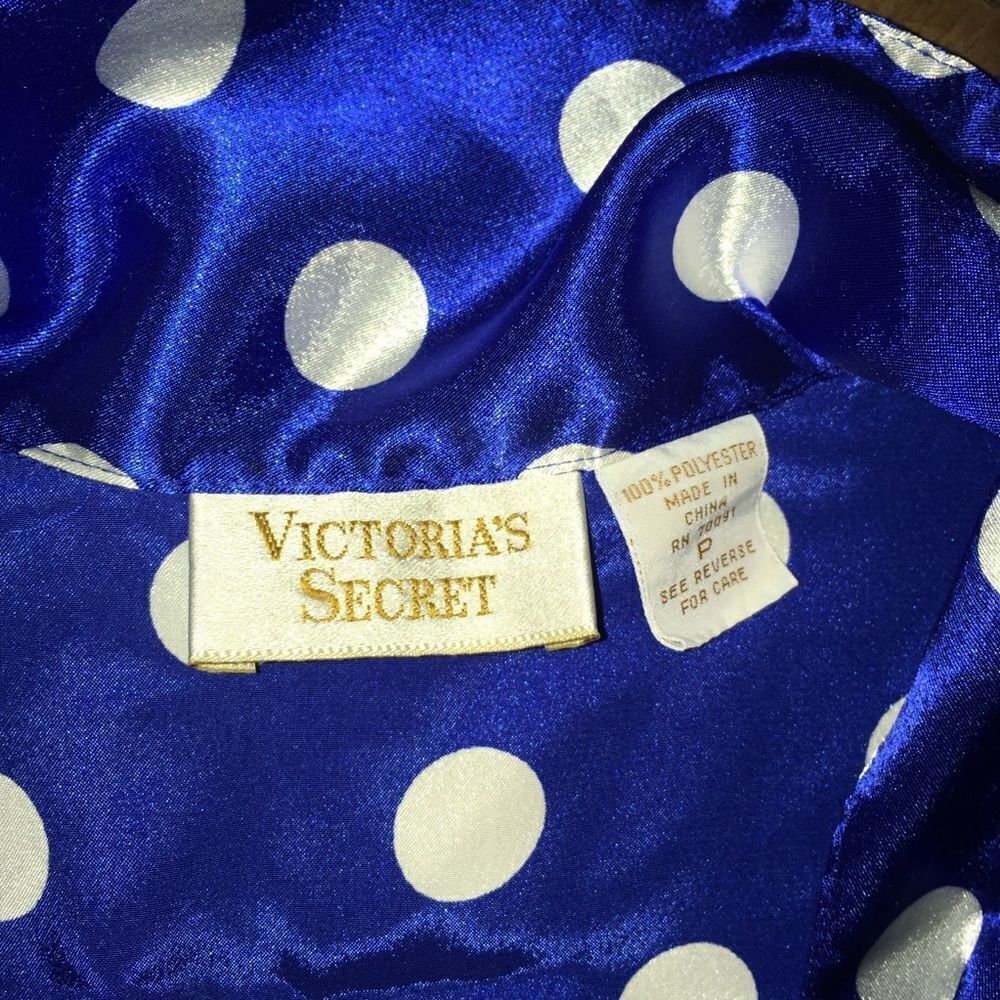 Victoria’s Secret P polka dot satiny shirt - Picture 2 of 4